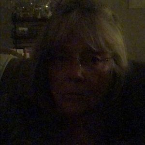 Meet your Posher, Candace